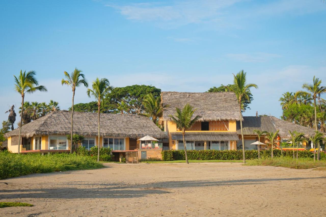 Tanusas Retreat & Spa Puerto Cayo Dış mekan fotoğraf