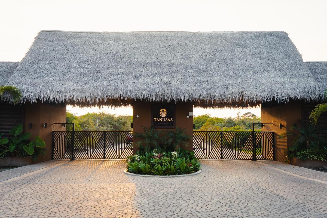 Tanusas Retreat & Spa Puerto Cayo Dış mekan fotoğraf